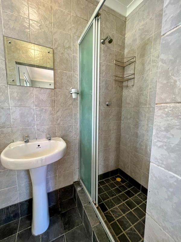 To Let 1 Bedroom Property for Rent in Lotus River Western Cape